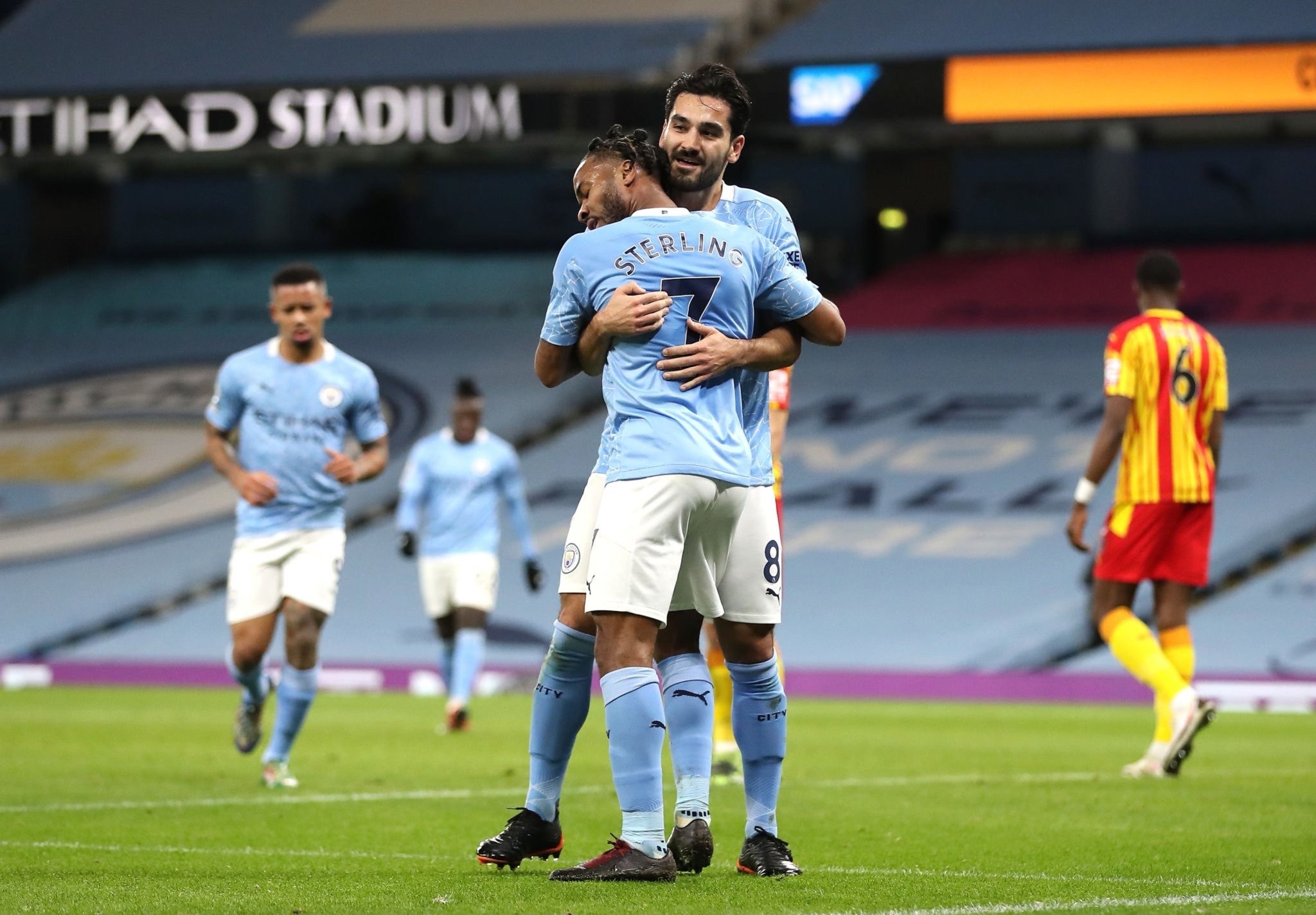 佩通坦总理 佩通坦总理